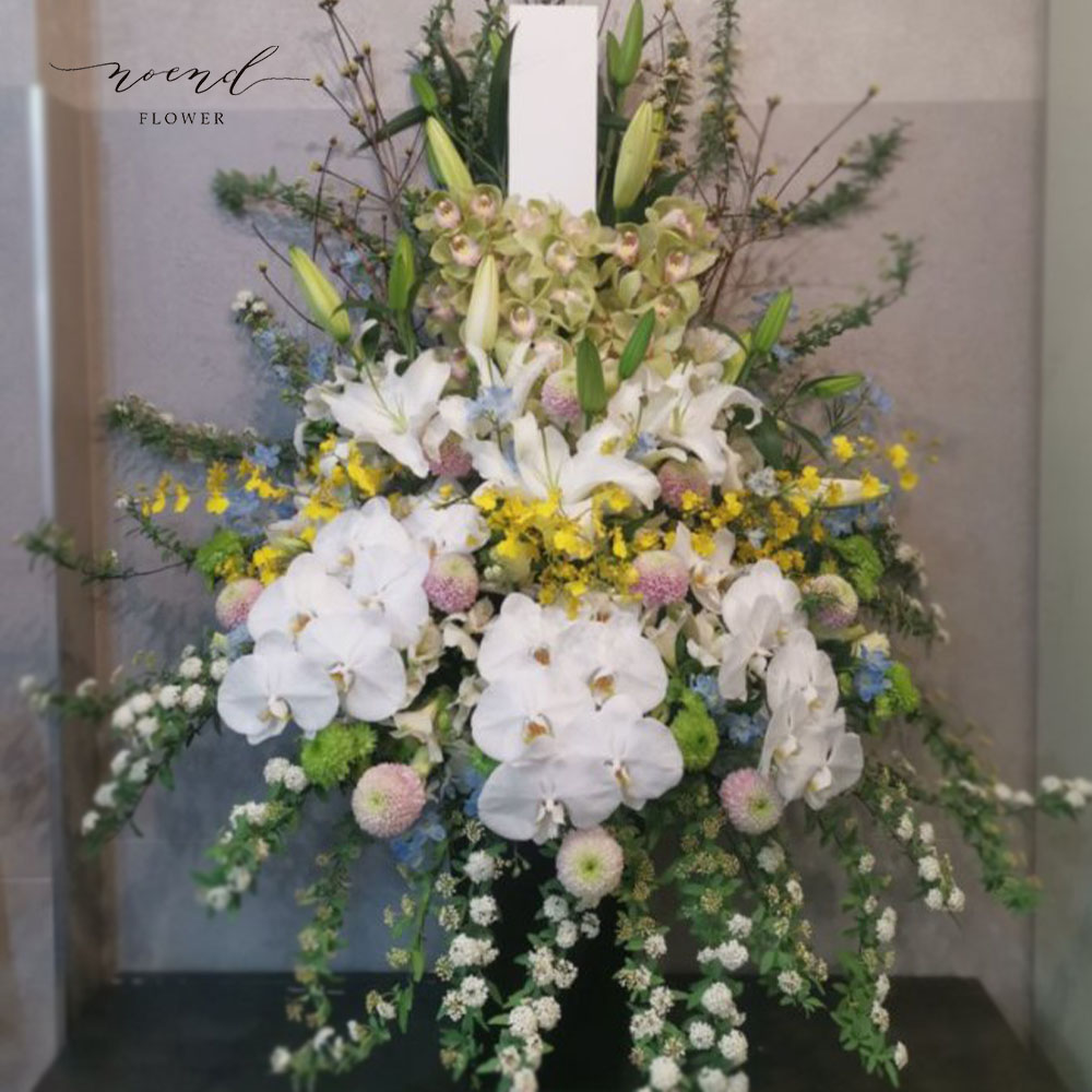 胡蝶蘭 お供え 花 供花 お悔み シルキーアレンジ アレンジメント 枕花 仏花 電報 弔電 一周忌 49日 法要 贈り物 お彼岸 胡蝶蘭 お供え 花 供花 お悔み シルキーアレンジ アレンジメント 枕花